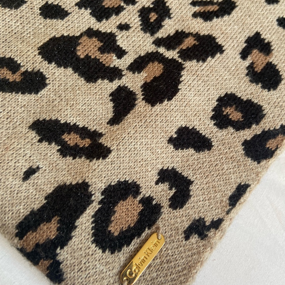 šLAST CHANCEš Calvin Klein scarf - Picture 5 of 8